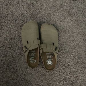 Off brand birks